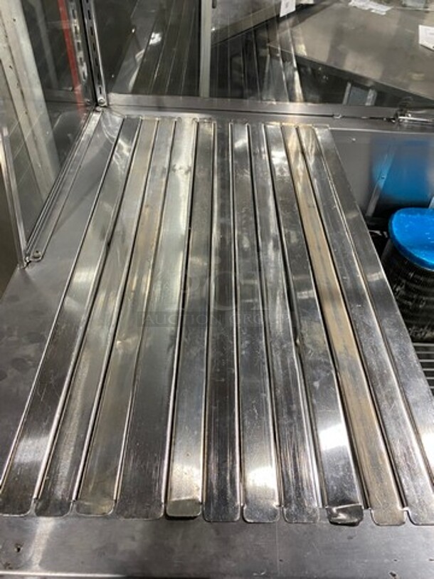LATE MODEL! 2018 Leader Commercial Refrigerated Food Serving Station Counter/ Cold Pan! With Sneeze Guard! Stainless Steel Body! On Casters! Model: LM96SB SN: AB03M3002 115V 60HZ 1 Phase - Image 9 of 11