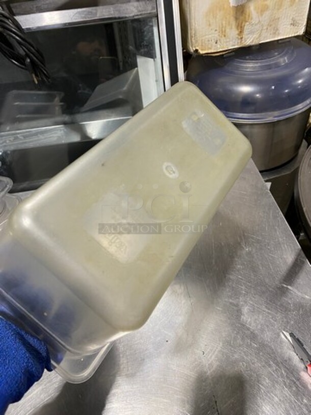 ALL ONE MONEY! Winco Clear Poly Food Containers! - Image 4 of 4