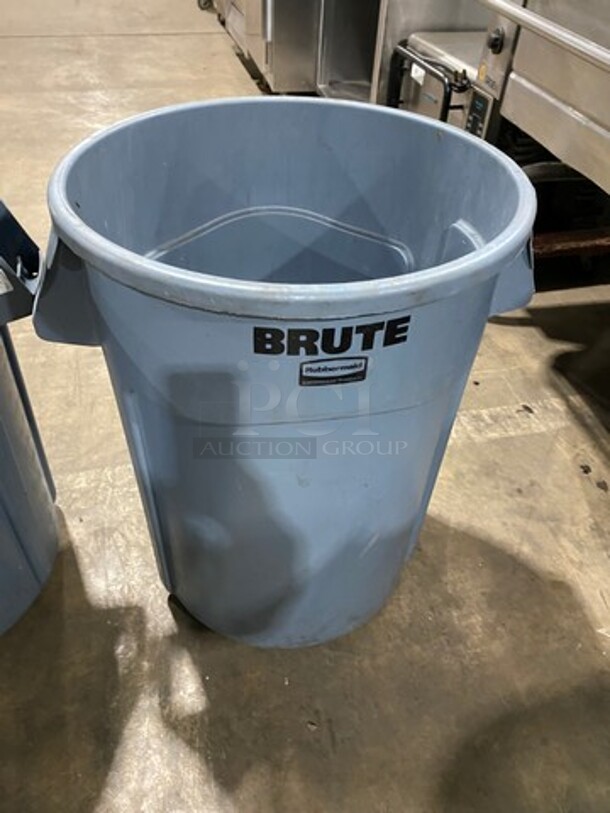 Rubbermaid Grey Poly Trash Can! 2x Your Bid! - Image 3 of 6