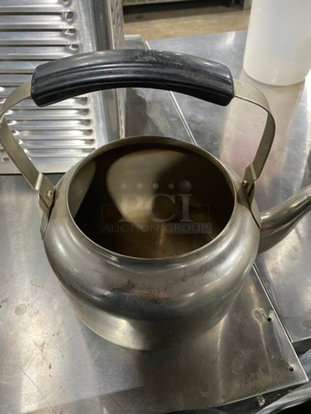 Metal Tea Kettle! - Image 3 of 4
