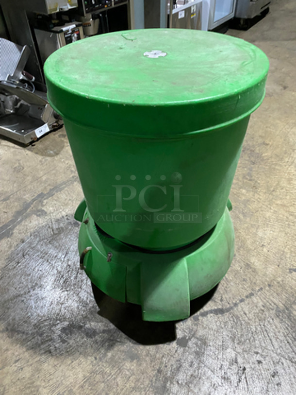 Electrolux Commercial Poly Salad/Lettuce Spinner! With Lid! On Casters! - Image 3 of 6