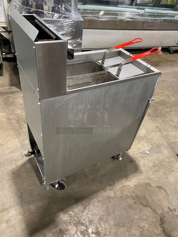 AWESOME! Cooler Depot Commercial Liquid Propane Powered Deep Fat Fryer! With Back Splash! All Stainless Steel! With Two Frying Baskets! On Casters! Model: CCF3-LPG! - Image 4 of 9