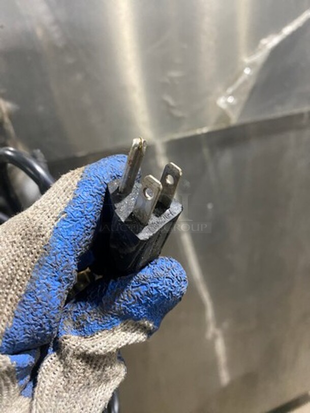 Ice-O-Matic Air Cooled Commercial Ice Maker Machine! On Ice Bin! All Stainless Steel! Model ICE0500HA6 SN:160331280011916 115V 1PH - Image 6 of 11