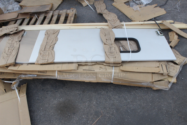 BRAND NEW SCRATCH & DENT! Curtron Service-Pro Series 30 Double Aluminum Swinging Traffic Door - 48" x 84" Door Opening. S/N:EQ00170235-1-2-2. 1left and 1 right door. 2x Your Bid - Image 2 of 3