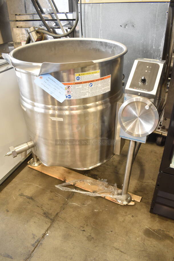 BRAND NEW SCRATCH AND DENT! 2024 Cleveland KEL-40-T Stainless Steel Commercial Floor Style Electric Powered 40 Gallon Tilting 2/3 Steam Jacketed Electric Kettle. 208/240 Volts, 3 Phase.  - Image 2 of 9