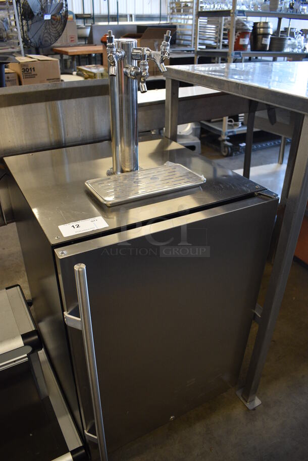 Edgestar Model BR7001SS Stainless Steel Commercial Direct Draw Kegerator w/ 3 Tap Beer Tower, Drip Tray, Tank and 3 Couplers. 115 Volts, 1 Phase. 24x26x50. Tested and Working! - Image 2 of 7