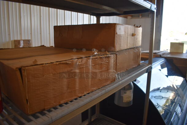 3 IN ORIGINAL BOX! Bailey's Original Irish Cream MIrrors. 3 Times Your Bid! - Image 3 of 9