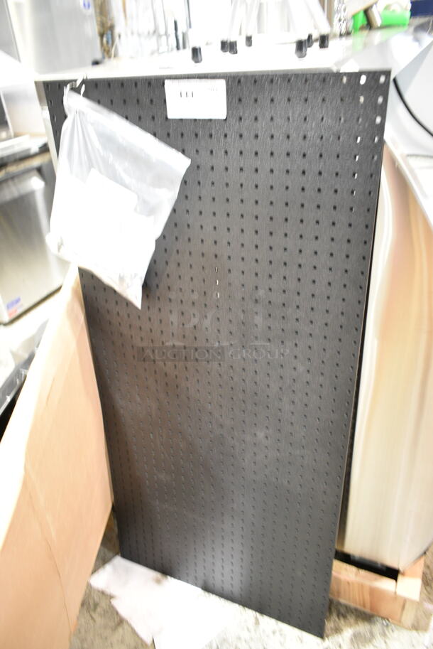 BRAND NEW SCRATCH AND DENT! Cambro Camshelving® CSPEGKIT24100 22 3/4" x 48" x 1/4" Pegboard Kit - Image 2 of 4
