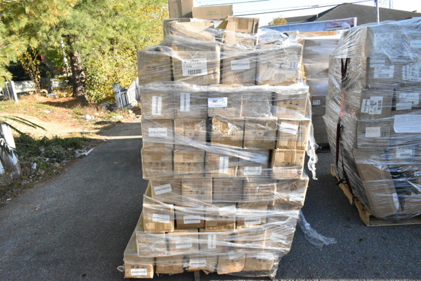 38 BRAND NEW! Boxes Including General Electric GE LED12ET8/4/850 LED Tube Lights, GE 43288 LED Tube Lights. 38 Times Your Bid!  - Image 1 of 5