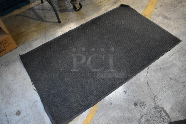Black Floor Mat. 60.5x36.5 - Image 2 of 3