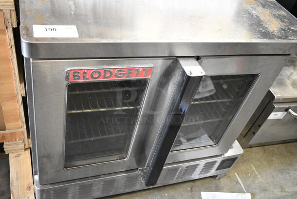 Blodgett Stainless Steel Commercial Natural/Propane Gas Powered Full Size Convection Oven w/ View Through Doors, Metal Oven Racks.  - Image 5 of 6