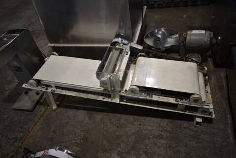 Metal Commercial Countertop Reversible Manual Dough Sheeter.