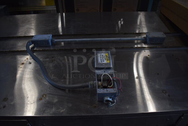 Giles FSH-6 Stainless Steel Commercial Ventless Hood w/ 2 NEW Filters. 208-240 Volts, 1 Phase. 72x45x38 - Image 6 of 10