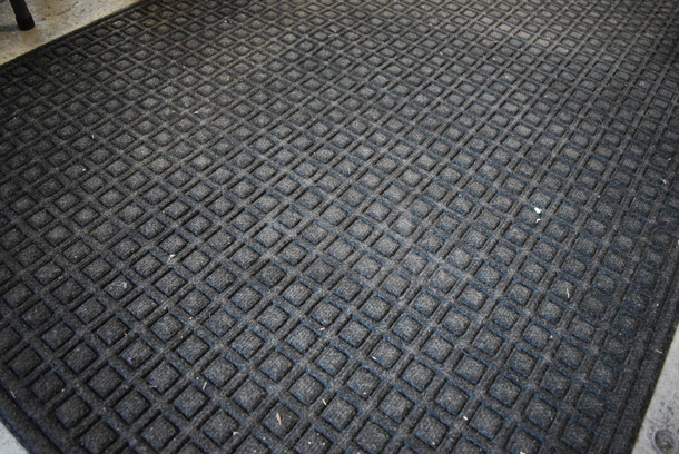 Black Floor Mat. 72x48 - Image 3 of 3