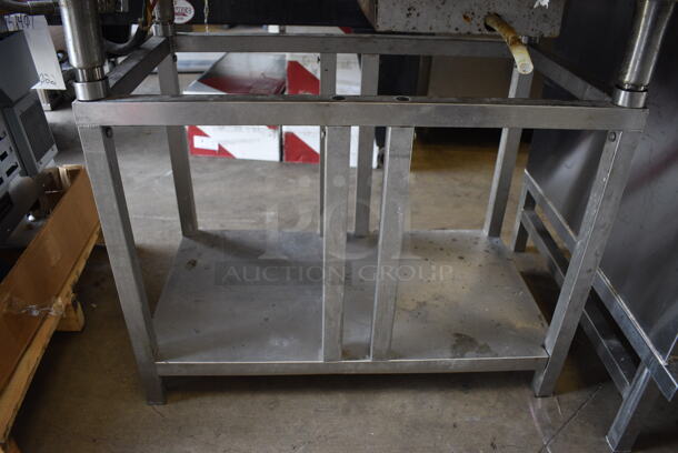 Alto Shaam Model 10.10 MI Stainless Steel Commercial Electric Powered Combitherm Convection Oven w/ View Through Door and Metal Oven Racks on Metal Stand. 208-240 Volts, 3 Phase. 40x30x66 - Image 7 of 8