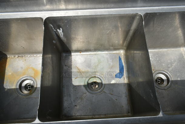 Stainless Steel Commercial 3 Bay Sink. Bays 15x13.5 - Image 3 of 3