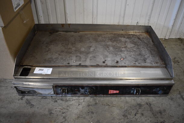 Cecilware Stainless Steel Commercial Countertop Electric Powered Flat Top Griddle. 240 Volts, 1 Phase. 36x22x8