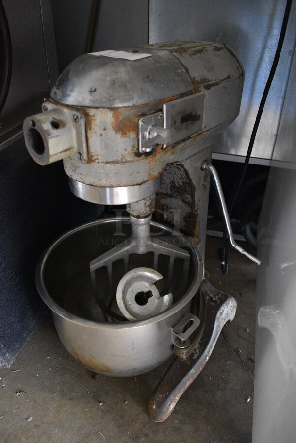 Hobart Model A-200 Metal Commercial Countertop 20 Quart Planetary Mixer w/ Metal Mixing Bowl, Paddle and Dough Hook Attachments. 115 Volts, 1 Phase. 16x19x30. Tested and Working!
