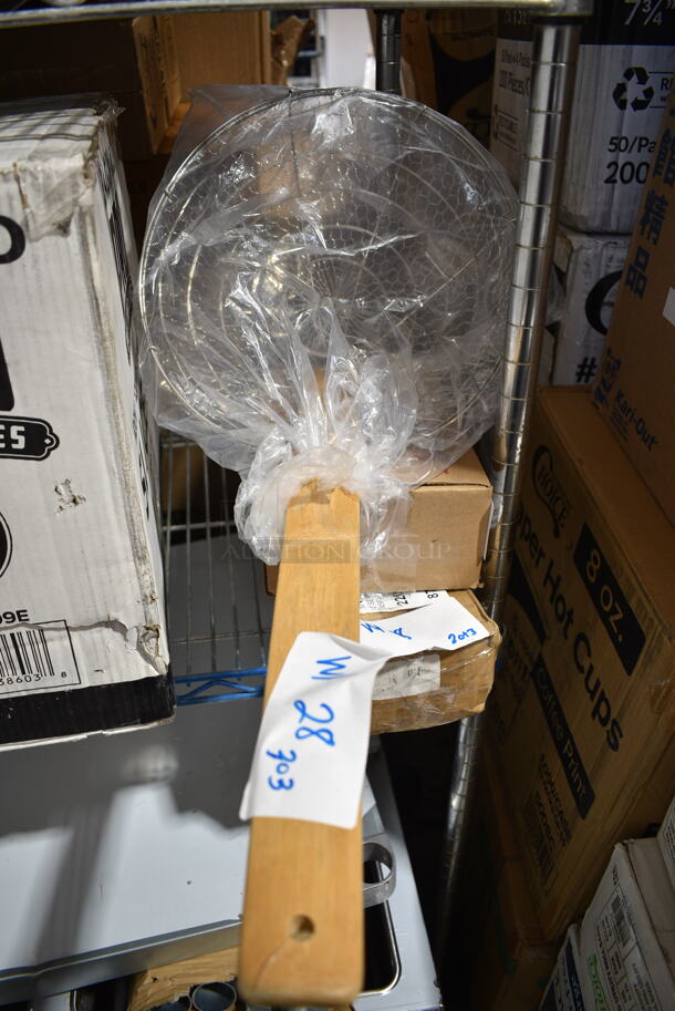 3 BRAND NEW SCRATCH AND DENT! Items; 220KSLCS10GR Choice 10" Serrated Edge Slicing / Bread Knife with Green Handle, Hatco R02.30.266.12 Light Bulb, Emperors Select 407BSKMR12C 12" Coarse Skimmer with Bamboo Handle. 3 Times Your Bid!  - Image 5 of 6