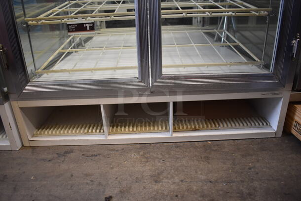 Metal Commercial Dry Bakery Display Case Merchandiser. 31x25x36 - Image 7 of 8