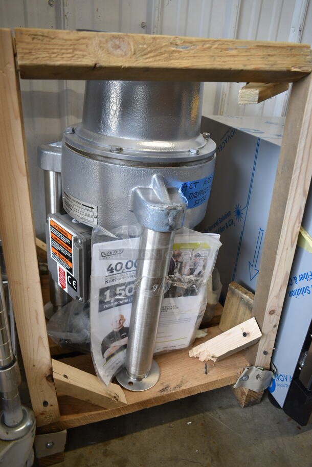 BRAND NEW SCRATCH AND DENT! Hobart FD4/150-1 Commercial Garbage Disposer with Adjustable Flanged Feet. 208-230/460 Volts. - Image 3 of 5