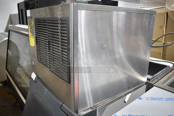 Hoshizaki KML-250MAH Stainless Steel Ice Head on Scotsman B330P Commercial Ice Bin. 115 Volts, 1 Phase.  - Image 3 of 11