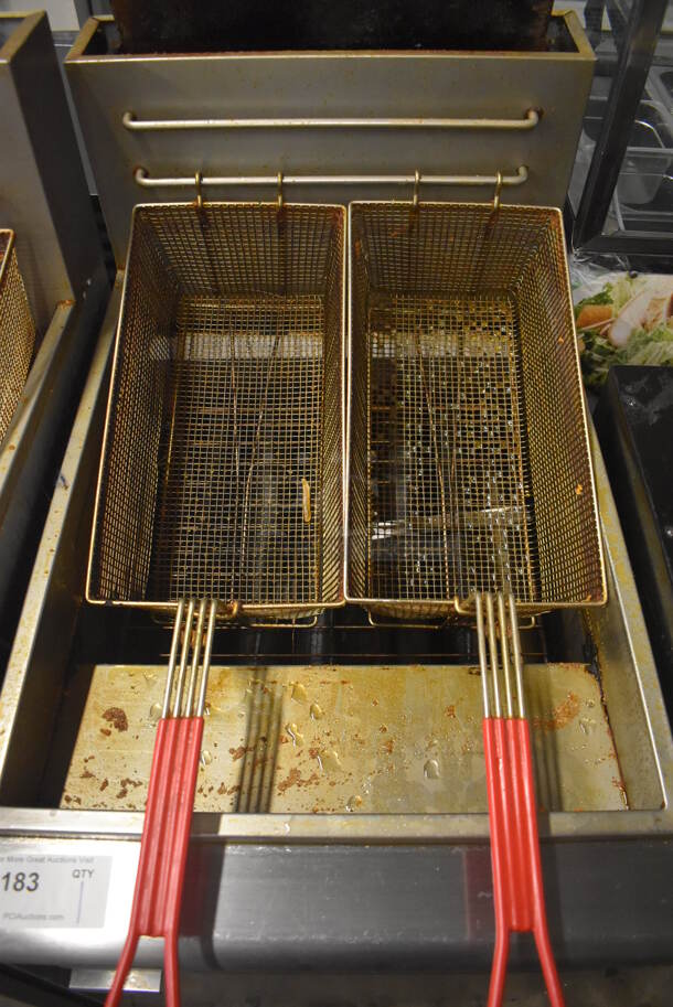 2018 Avantco FF518-N Stainless Steel Commercial Floor Style Natural Gas Powered 100 Pound Capacity Deep Fat Fryer w/ 2 Metal Fry Baskets. 150,000 BTU. 21x30x49 - Image 2 of 6