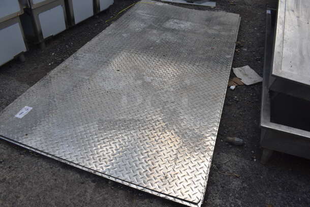 6 Metal Diamond Plate Sheets. 6 Times Your Bid! - Image 2 of 5