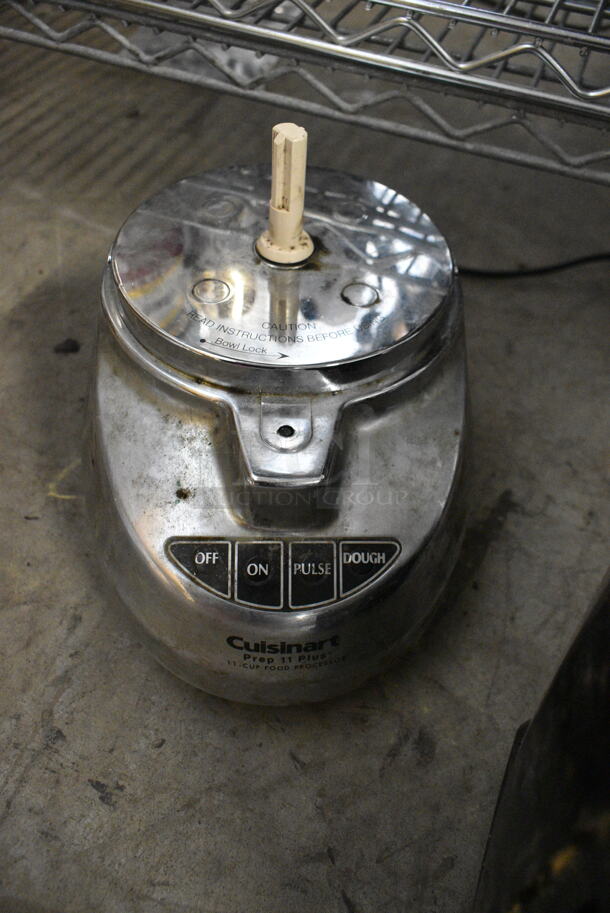 2 Items; Cuisinart Food Processor Base and Vita-Mix VMC197 Blender Base. 2 Times Your Bid!  - Image 5 of 7