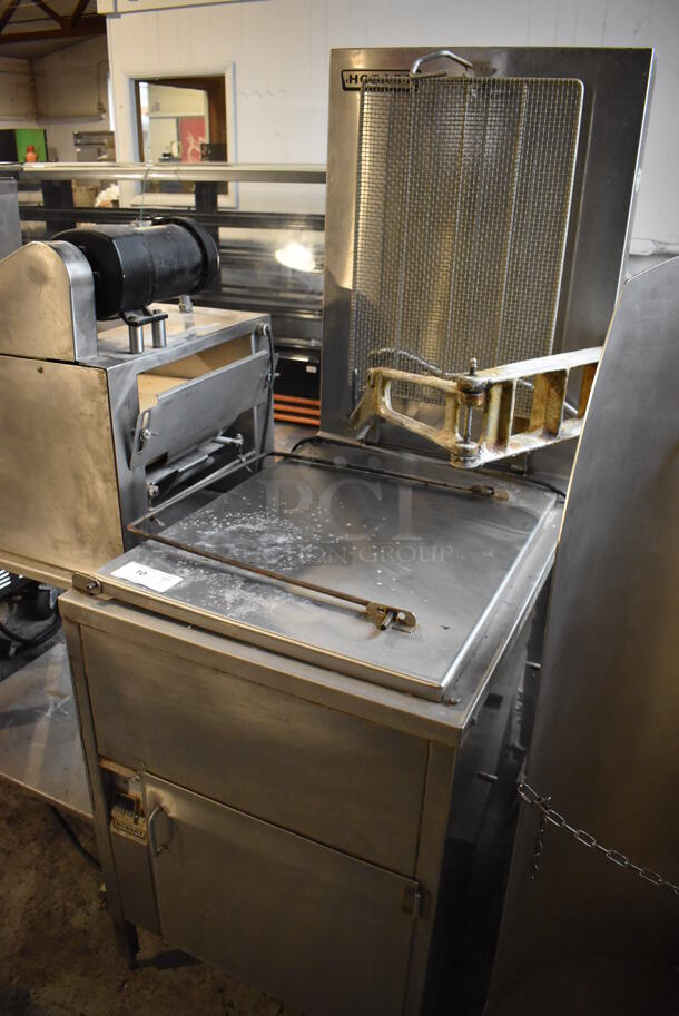 Hobart HDF155G Stainless Steel Commercial Floor Style Natural Gas Powered Donut Fryer w/ Dough Dropper Arm. 80,000 BTU. 27.5x40x67 - Image 3 of 8