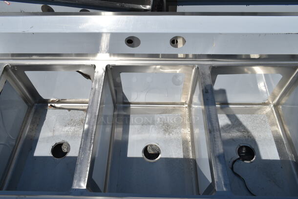 BRAND NEW SCRATCH AND DENT! Regency 600S31824218 Stainless Steel Commercial 3 Bay Sink w/ Dual Drain Boards. No Legs. Bays 18x24x14. Drain Board 12x21 - Image 4 of 5