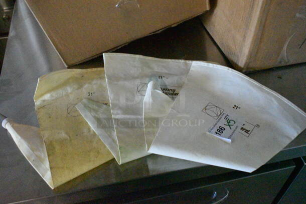 ALL ONE MONEY! Lot of 5 Icing Bags - Image 3 of 7
