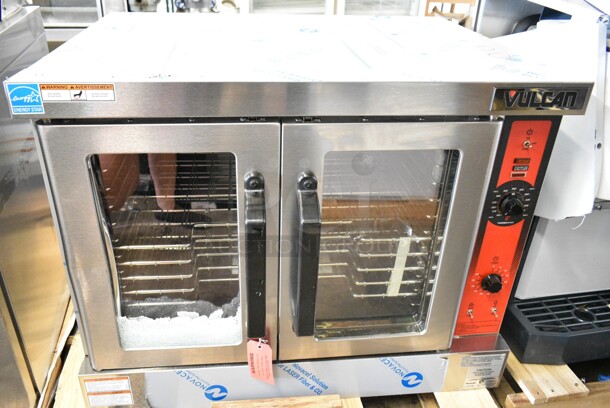 BRAND NEW SCRATCH AND DENT! Vulcan VC4GD-11D150K Stainless Steel Natural Gas Single Deck Full Size Gas Convection Oven with Solid State Controls. 50,000 BTU. No Legs. See Pictures for Broken Glass Pane.  - Image 2 of 9
