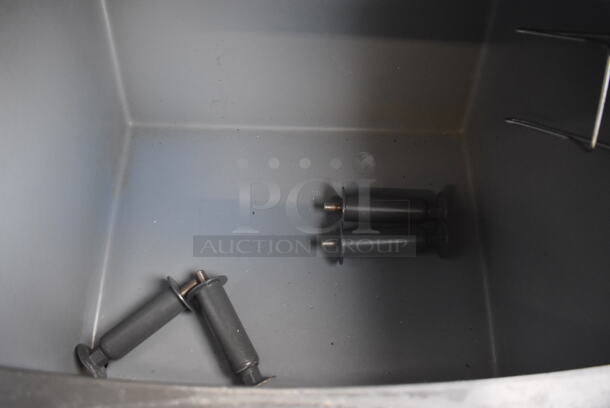 2019 Manitowoc UDF0140A-161B Stainless Steel Commercial Self Contained Undercounter Ice Machine. 115 Volts, 1 Phase. 26x29x33 - Image 4 of 8