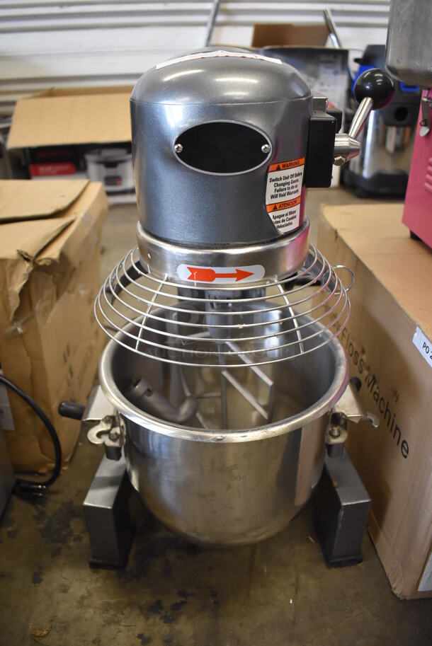 Avantco MX10 Metal Commercial 10 Quart Planetary Dough Mixer w/ Stainless Steel Mixing Bowl, Bowl Guard, Paddle and Dough Hook Attachments. 120 Volts, 1 Phase. 17x19x25. Tested and Working! - Image 2 of 8