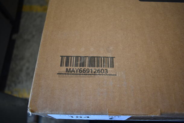 BRAND NEW IN BOX! LG 32SM5KE-B Digital Signage 32" Light Up Sign. - Image 3 of 4