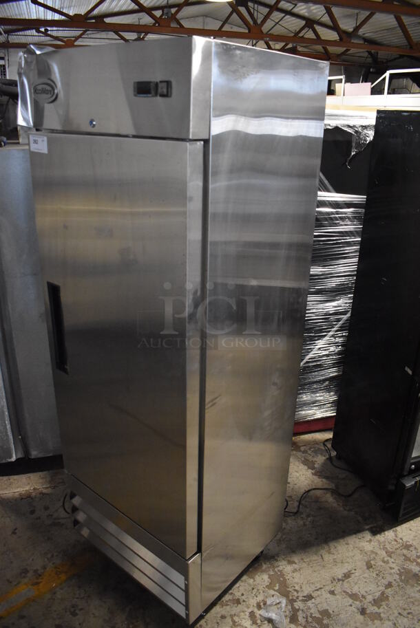 BRAND NEW SCRATCH AND DENT! KoolMore RIR-1D-SS-19C Stainless Steel Commercial Single Door Reach In Cooler on Commercial Casters. 115 Volts, 1 Phase. Tested and Working! - Image 3 of 8