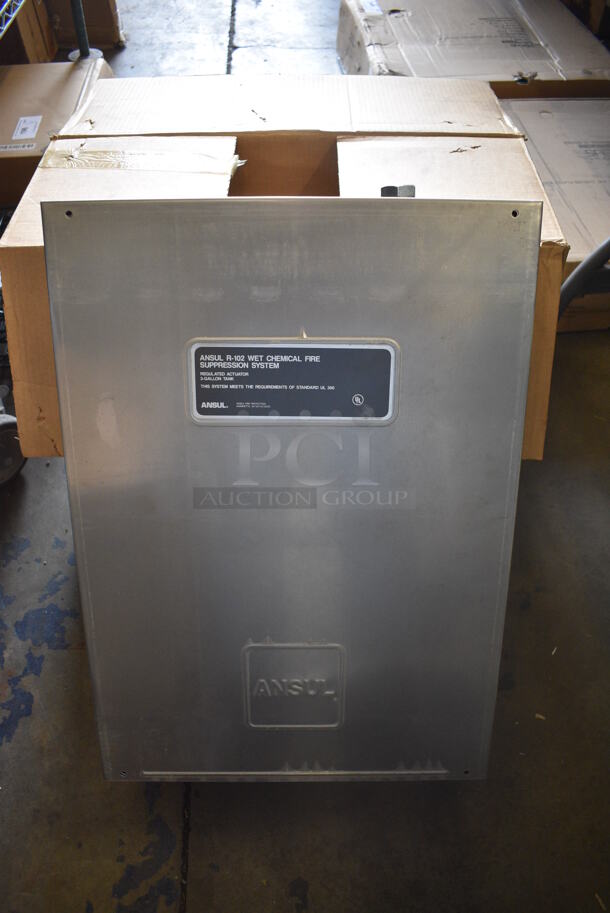 BRAND NEW IN BOX! Ansul R-102 Stainless Steel Wet Chemical Fire Suppression System Box. 16.5x7.5x24.5