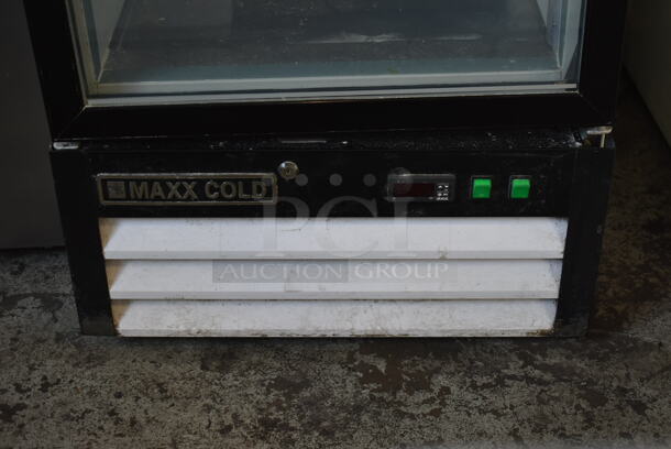 Maxx Cold Metal Commercial Single Door Reach In Cooler Merchandiser w/ Poly Coated Racks. Tested and Working! - Image 4 of 7