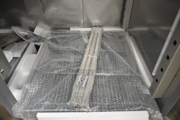 BRAND NEW SCRATCH AND DENT! 2023 Avantco 178Z2F4K Stainless Steel 54" Solid Half Door Stainless Steel Reach-In Freezer. 115 Volts, 1 Phase.  Tested and Powers On But Does Not Get Cold - Image 6 of 10