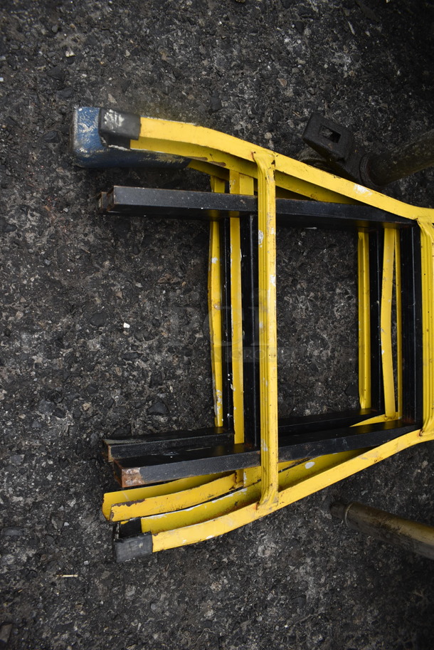 Yellow and Black Metal Ladder. 20x7x45 - Image 3 of 5