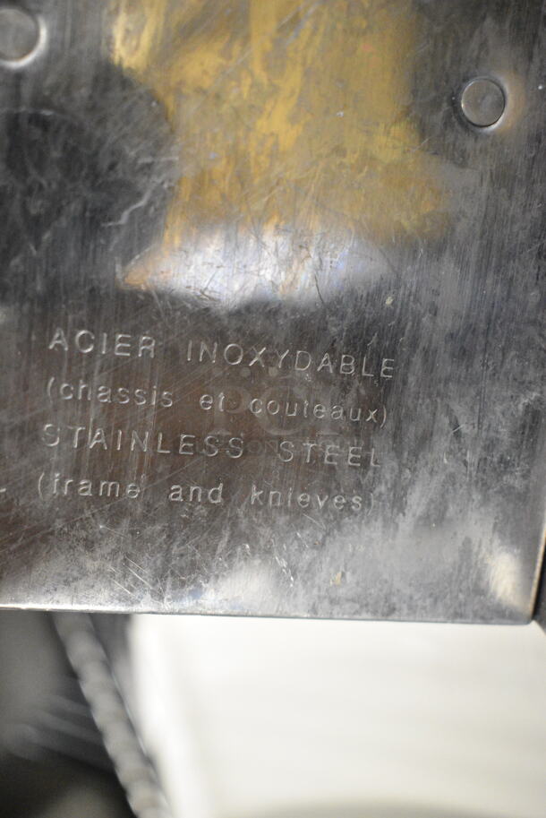 4 Various Items Including Mandolin Silcer, 2 Knives and Box of Discs. 4 Times Your Bid!  - Image 6 of 8