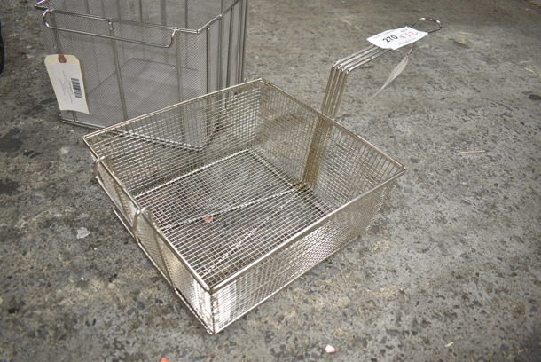 2 BRAND NEW SCRATCH AND DENT! Items; 119P980009 Anets P9800-09 13 3/4" x 12 1/4" x 5 1/2" Full Size Fryer Basket with Front Hook and 119P980079 Anets P9800-79 12" x 12" x 9" Stainless Steel Bulk Pasta Basket. 2 Times Your Bid! - Image 3 of 6