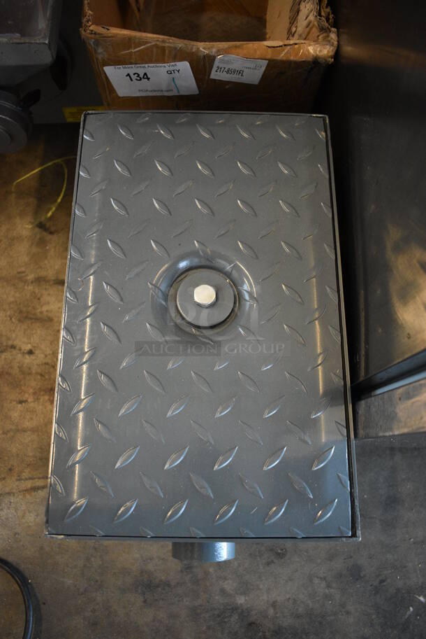 BRAND NEW SCRATCH AND DENT! Watts Model WD-4 Metal Commercial Grease Trap. 10x18x11 - Image 5 of 6