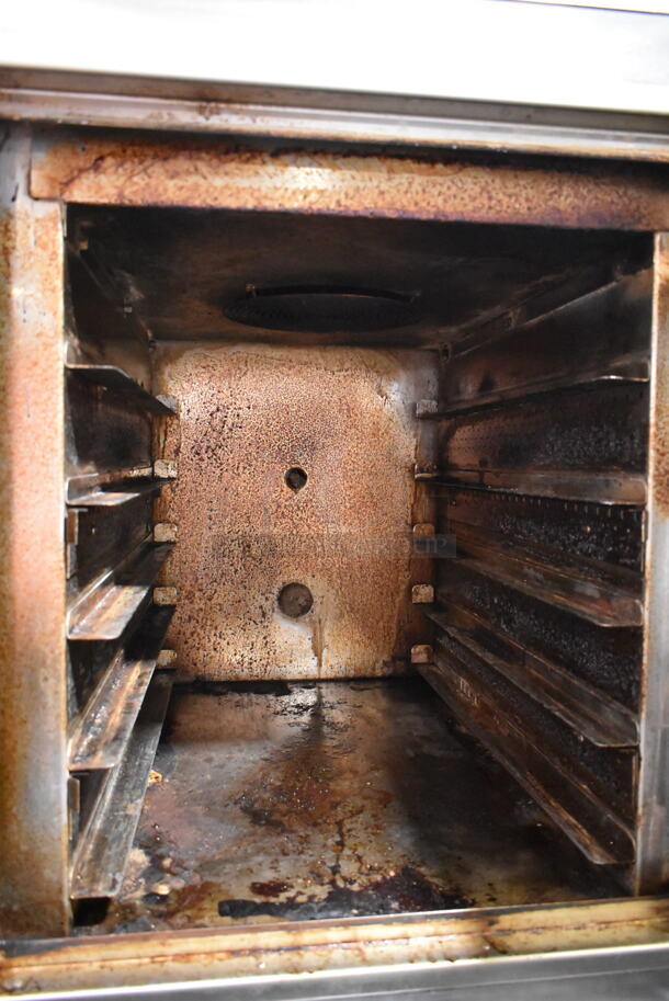 Nu Vu UB-E5/5 Stainless Steel Commercial Electric Powered Oven Proofer on Commercial Casters. 208 Volts, 3 Phase.  - Image 4 of 6