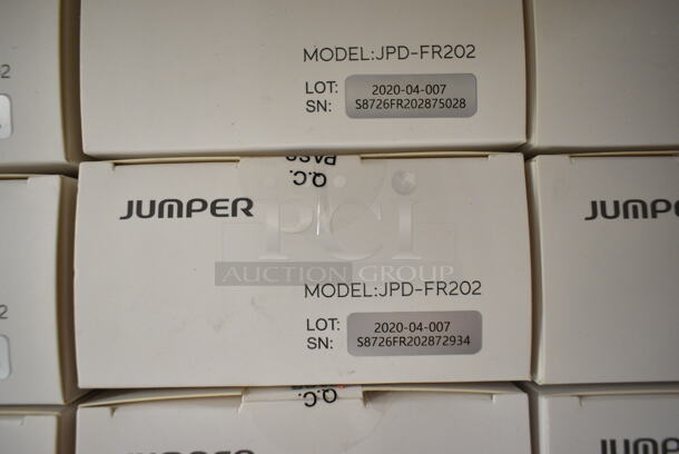 Box of 25 BRAND NEW! Jumper JPD-FR202 Non-Contact Infrared Thermometer. - Image 4 of 4