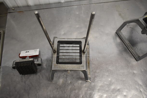 Redco Insta Cut 3.5 Metal Commercial Countertop Vegetable Cutter Wedger. - Image 3 of 6