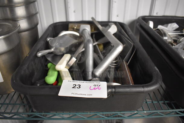 ALL ONE MONEY! Lot of Various Poly Utensils Including Scraper and Spatulas in Black Poly Bus Bin - Image 5 of 5