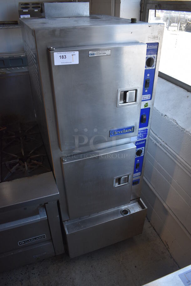 Cleveland SteamCraft Ultra 10 Stainless Steel Commercial Natural Gas Powered Double Deck Steam Cabinet. 24x37.5x65 - Image 2 of 7