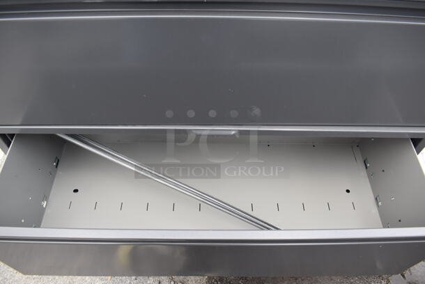 Gray Metal 5 Drawer Filing Cabinet. - Image 7 of 11